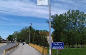 USLUGA IZNAJMLJIVANJA REKLAMNOG PROSTORA NA RASVJETNIM STUPOVIMA